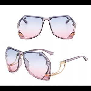 ***SOLD***NWOT*** Oversized Sunglasses